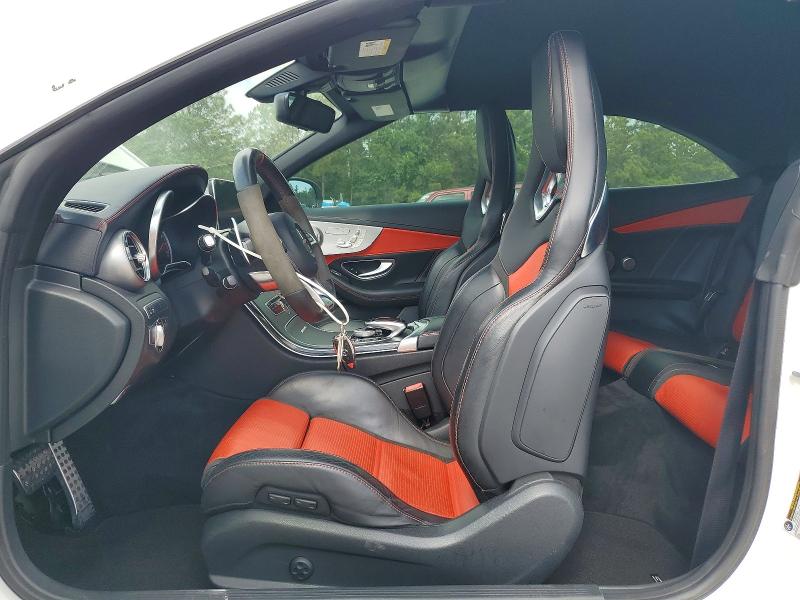 50314406 :رقم المزاد ، WDDWK8HB7HF477094 vin ، 2017 Mercedes-benz C مزاد بيع
