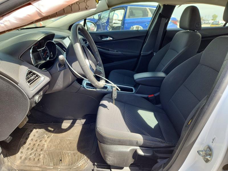 49995286 :رقم المزاد ، 1G1BC5SM2J7243999 vin ، 2018 Chevrolet Cruze مزاد بيع