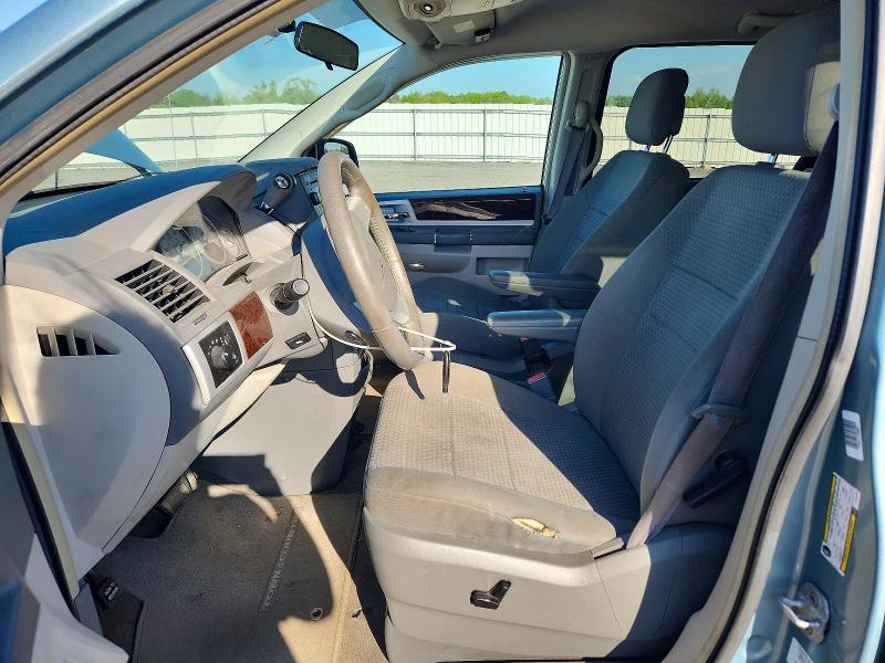 49492746 :رقم المزاد ، 2A4RR5D1XAR285062 vin ، 2010 Chrysler Town And Country مزاد بيع