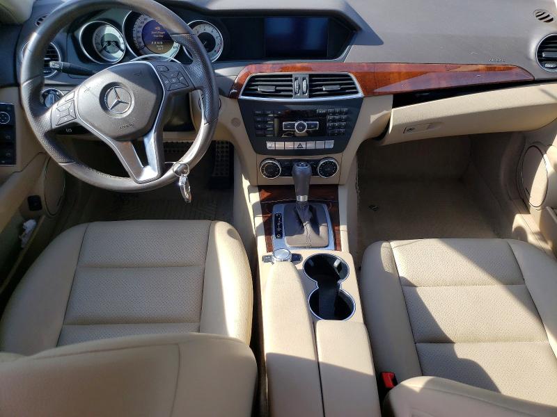2012 Mercedes-benz C მანქანა იყიდება აუქციონზე, vin: WDDGF8BB3CF908816, აუქციონის ნომერი: 49944056