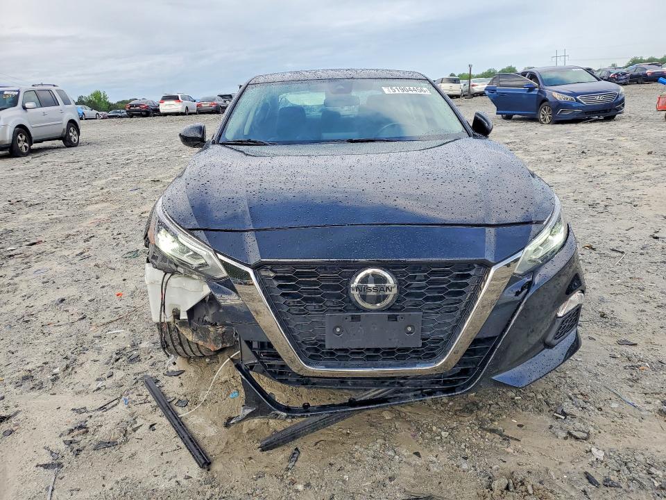 51904456 :رقم المزاد ، 1N4BL4CV2NN393546 vin ، 2022 Nissan Altima مزاد بيع