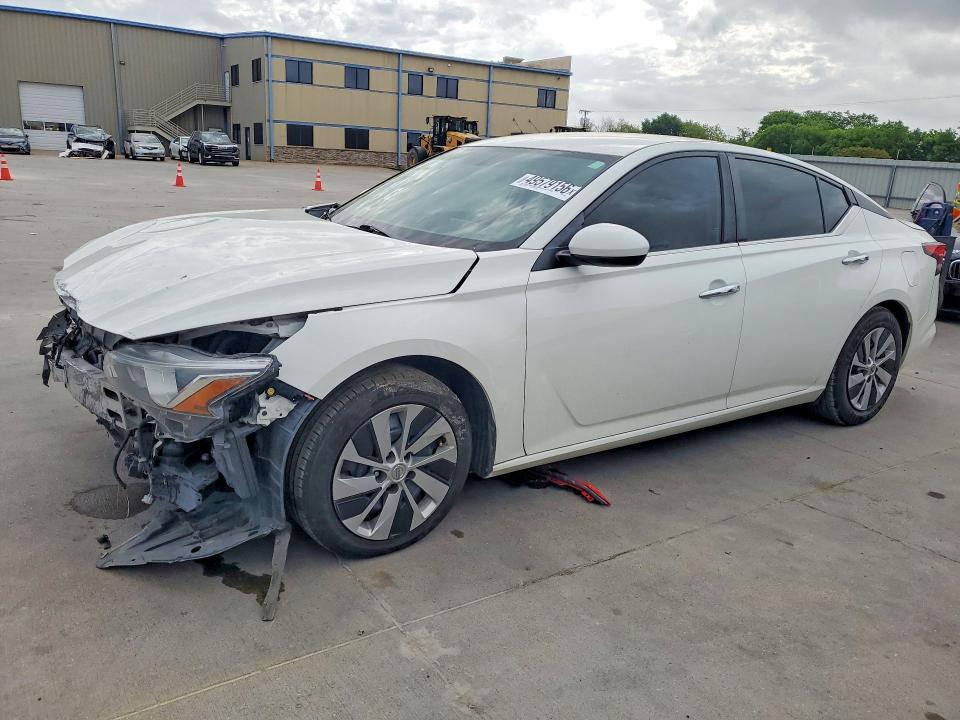 Продажа на аукционе авто 2020 Nissan Altima, vin: 1N4BL4BV4LC226342, номер лота: 49579156
