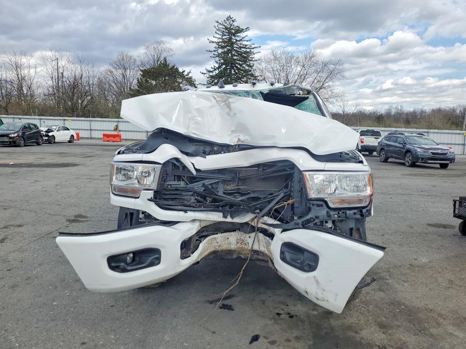 Продажа на аукционе авто 2020 Ram 2500, vin: 3C6UR5DJ0LG108035, номер лота: 48316206