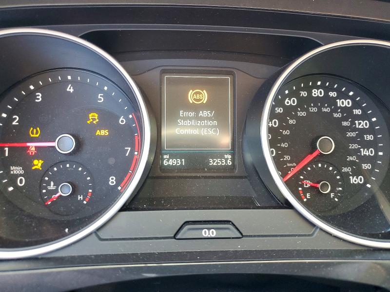 Продаж на аукціоні авто 2018 Volkswagen Tiguan, vin: 3VV0B7AX5JM028455, номер лоту: 50688326