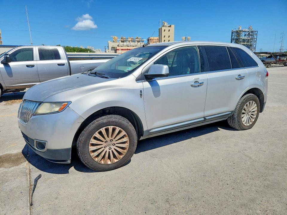 Auction sale of the 2011 Lincoln Mkx, vin: 2LMDJ6JK3BBJ03559, lot number: 49714826