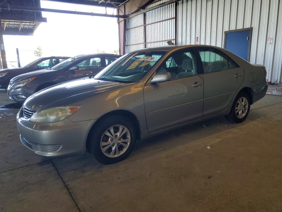 Aukcja sprzedaży 2005 Toyota Camry, vin: 4T1BF30K75U599758, numer aukcji: 51280756