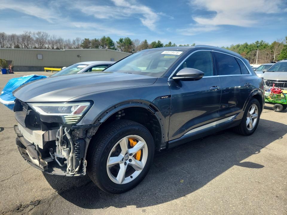Продаж на аукціоні авто 2019 Audi E-tron, vin: WA1VAAGE3KB006838, номер лоту: 50079476