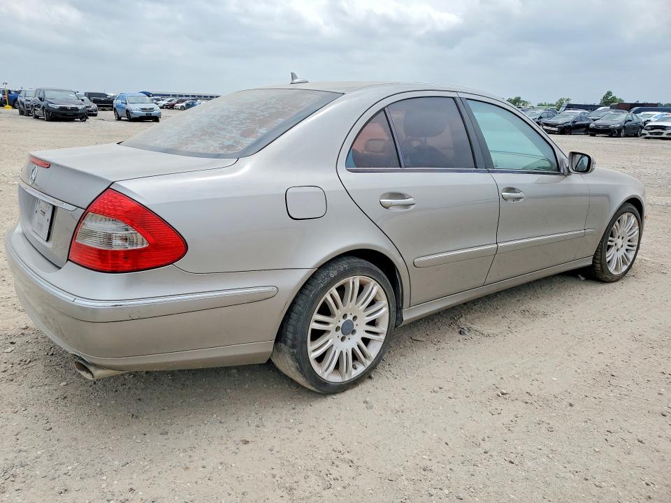 2006 Mercedes Benz E-class მანქანა იყიდება აუქციონზე, vin: WDBUF56X28B335082, აუქციონის ნომერი: 51539586