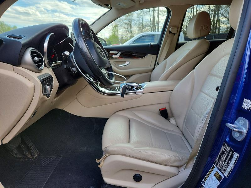 48633816 :رقم المزاد ، WDC0G4JB9HF264954 vin ، 2017 Mercedes-benz Glc مزاد بيع
