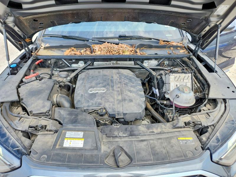 51076616 :رقم المزاد ، WA1EAAFY6N2016313 vin ، 2022 Audi Q5 مزاد بيع
