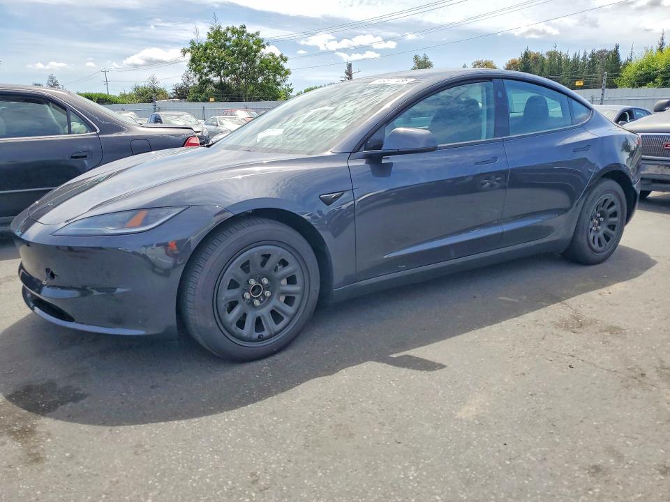 Продаж на аукціоні авто 2025 Tesla Model 3, vin: 5YJ3E1EAXSF131219, номер лоту: 49517486