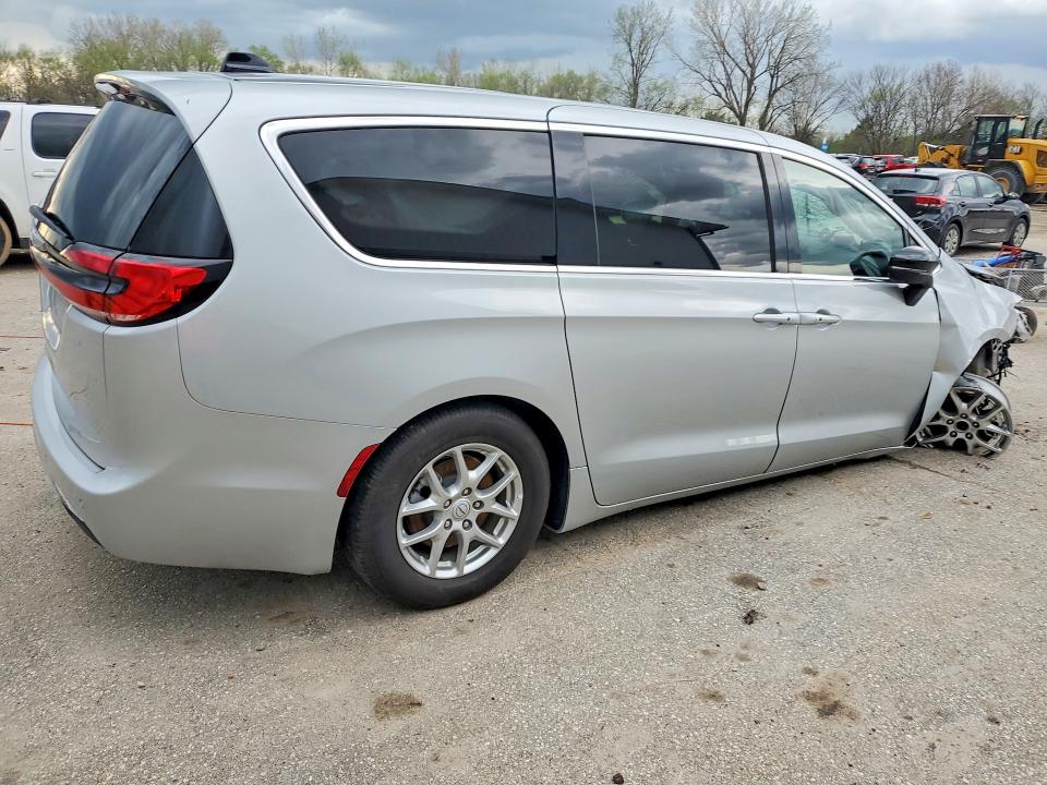 Aukcja sprzedaży 2026 Chrysler Pacifica, vin: 2C4RC1BG3TR190255, numer aukcji: 49962636