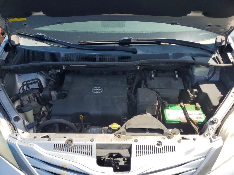 Продажа на аукционе авто 2011 Toyota Sienna, vin: 5TDZK3DC1BS072400, номер лота: 50392626