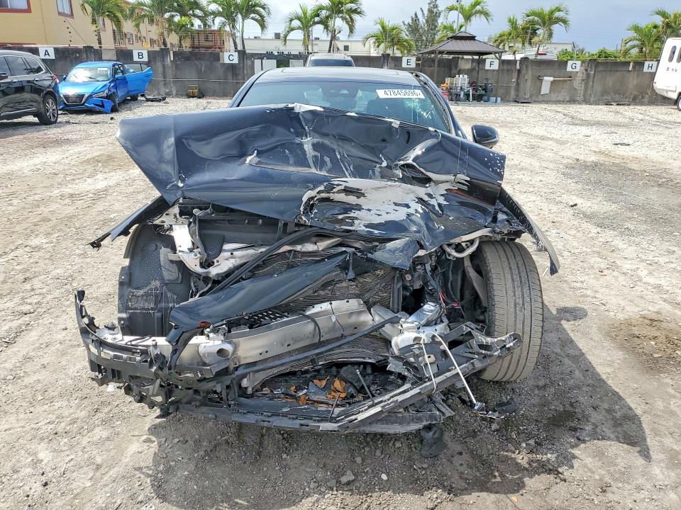47845696 :رقم المزاد ، W1KZF8DB9MA922224 vin ، 2021 Mercedes-benz E مزاد بيع