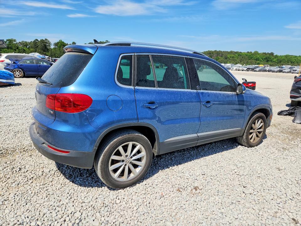 2017 Volkswagen Tiguan მანქანა იყიდება აუქციონზე, vin: WVGRV7AX9HW501244, აუქციონის ნომერი: 50142196