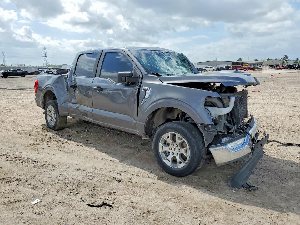 49705316 :رقم المزاد ، 1FTEW1CP1NFA46511 vin ، 2022 Ford F150 مزاد بيع