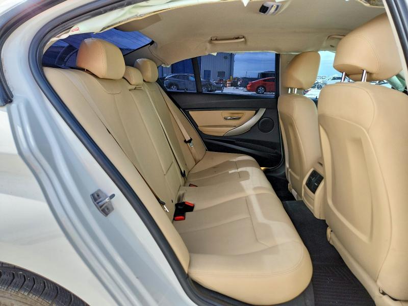 Auction sale of the 2018 Bmw 320, vin: WBA8A9C56JK622875, lot number: 50646196