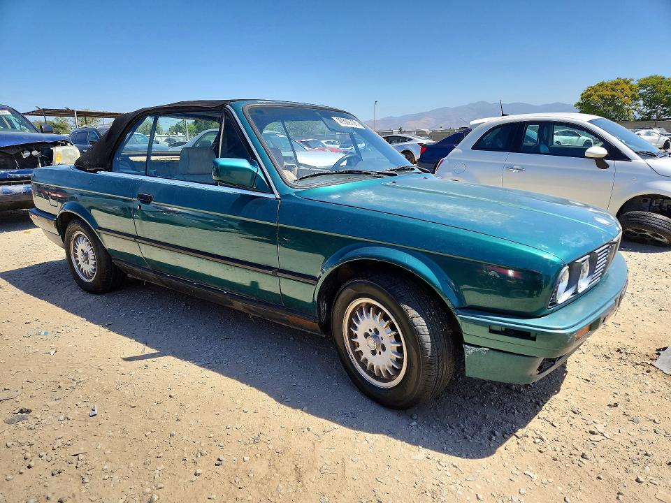 Продажа на аукционе авто 1992 Bmw 318, vin: WBABA731XNEJ12038, номер лота: 49309726