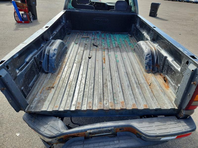 2002 Gmc Sierra 1500 მანქანა იყიდება აუქციონზე, vin: 1GTEK14TX2E156806, აუქციონის ნომერი: 49223396
