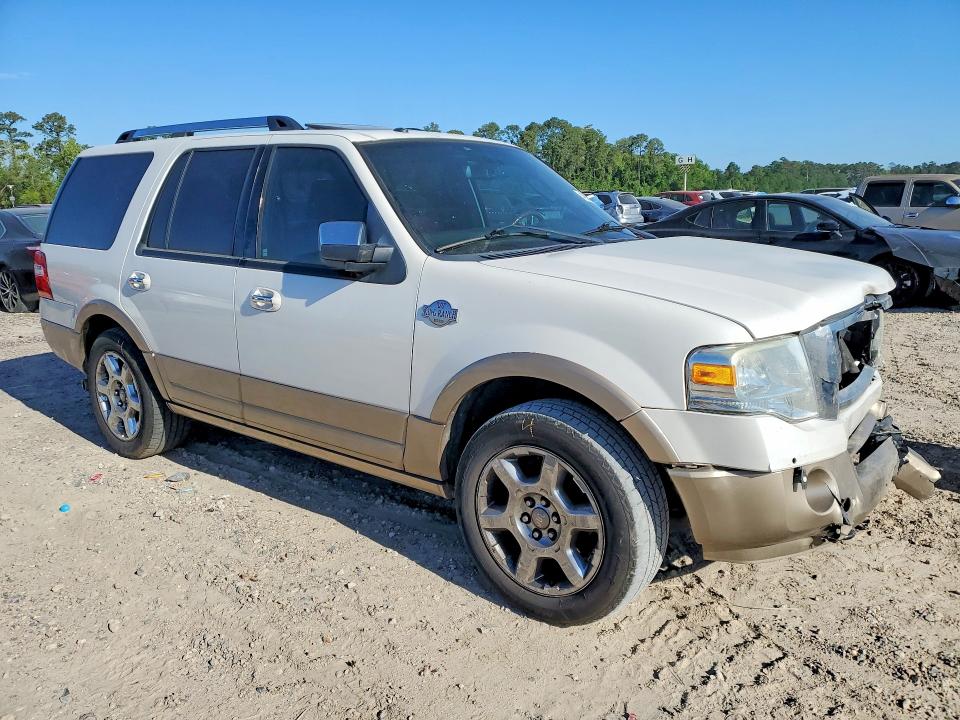 Продажа на аукционе авто 2013 Ford Expedition, vin: 1FMJU1J59DEF33073, номер лота: 49032786