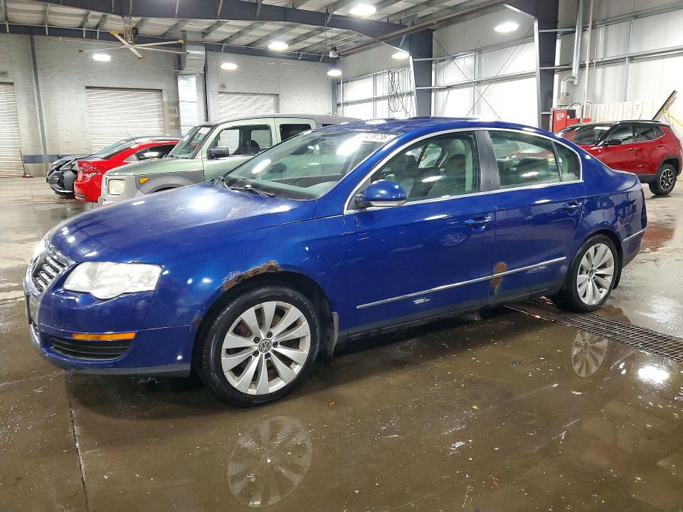 48439736 :رقم المزاد ، WVWJK73C38P090793 vin ، 2008 Volkswagen Passat مزاد بيع