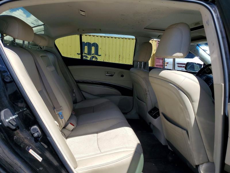 49244516 :رقم المزاد ، JH4KC1F52FC001634 vin ، 2015 Acura Rlx مزاد بيع