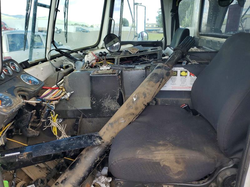 48530176 :رقم المزاد ، 5VCACLJF99H209397 vin ، 2009 Autocar Llc Xpeditor مزاد بيع