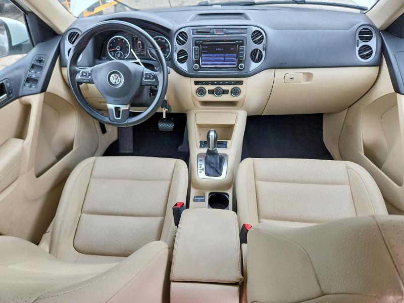 2015 Volkswagen Tiguan მანქანა იყიდება აუქციონზე, vin: WVGBV7AX6FW578927, აუქციონის ნომერი: 49939466