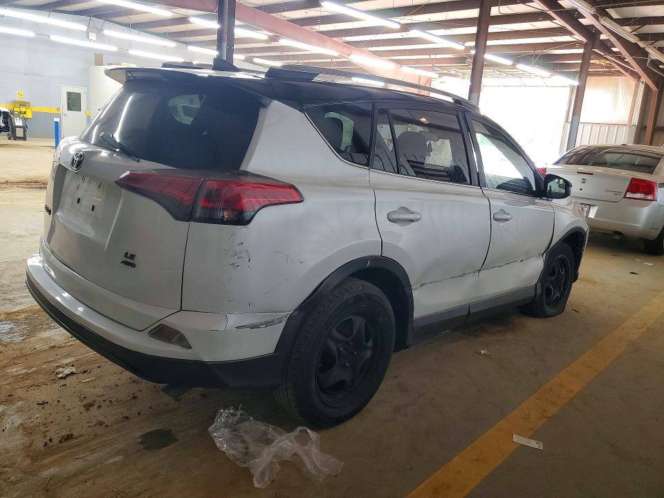 Auction sale of the 2017 Toyota Rav4, vin: JTMBFREV3HD198612, lot number: 49220646