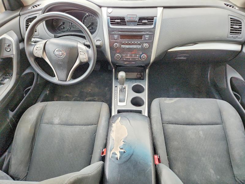 2015 Nissan Altima მანქანა იყიდება აუქციონზე, vin: 1N4AL3AP7FN402432, აუქციონის ნომერი: 50158216