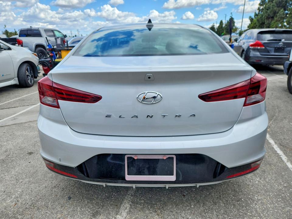 48961666 :رقم المزاد ، 5NPD84LF6LH525623 vin ، 2020 Hyundai Elantra مزاد بيع