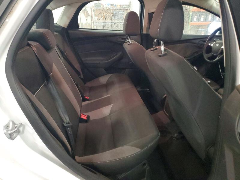 48518126 :رقم المزاد ، 1FADP3E25EL111776 vin ، 2014 Ford Focus مزاد بيع