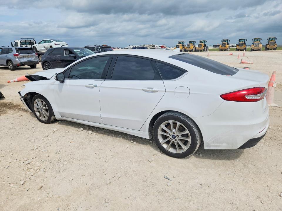 2020 Ford Fusion მანქანა იყიდება აუქციონზე, vin: 3FA6P0LU9LR235124, აუქციონის ნომერი: 48671356