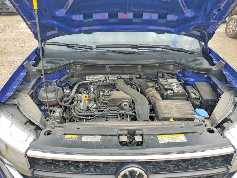 50404916 :رقم المزاد ، 3VVUX7B25RM040137 vin ، 2024 Volkswagen Taos مزاد بيع