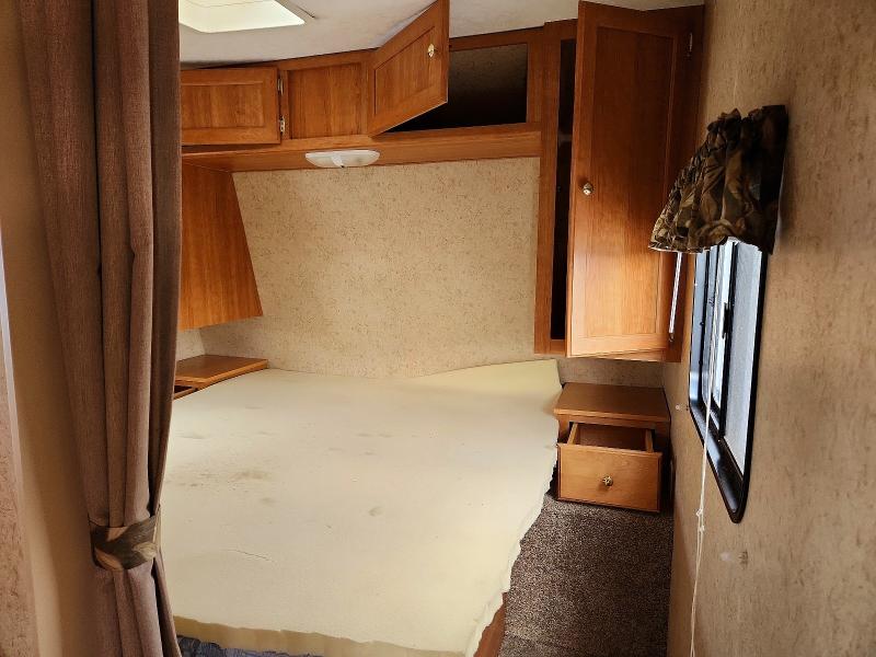 49465986 :رقم المزاد ، 4YDT2922873150874 vin ، 2007 Keystone Summerland مزاد بيع