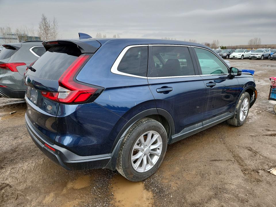 Продаж на аукціоні авто 2023 Honda Cr-v, vin: 2HKRS4H73PH101900, номер лоту: 49535276