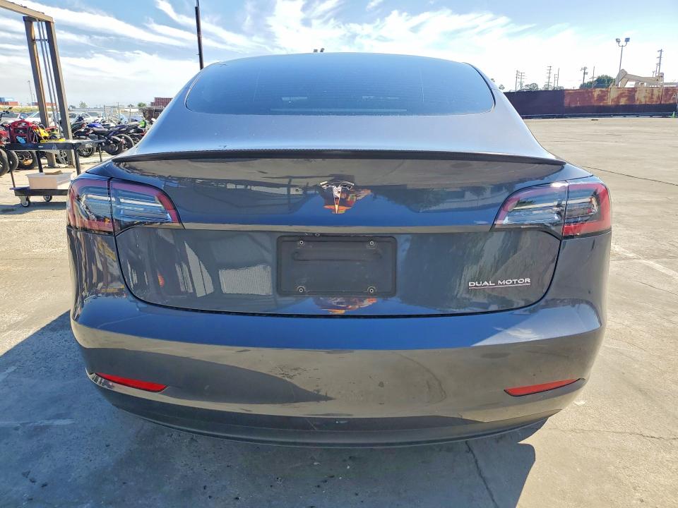 Продажа на аукционе авто 2023 Tesla Model 3, vin: 5YJ3E1EC2PF398914, номер лота: 46942516