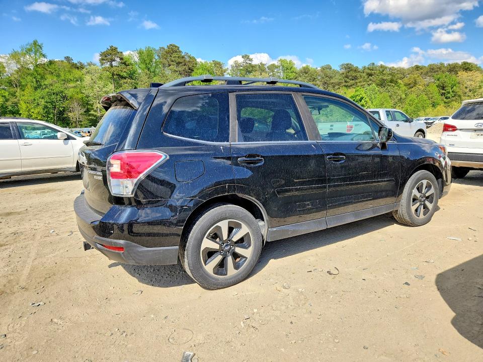 50912036 :رقم المزاد ، JF2SJAJC6HH527818 vin ، 2017 Subaru Forester مزاد بيع