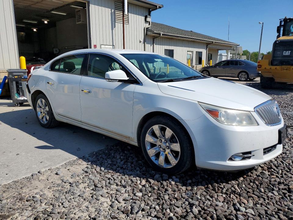 50638086 :رقم المزاد ، 1G4GC5ED5BF247296 vin ، 2011 Buick Lacrosse مزاد بيع