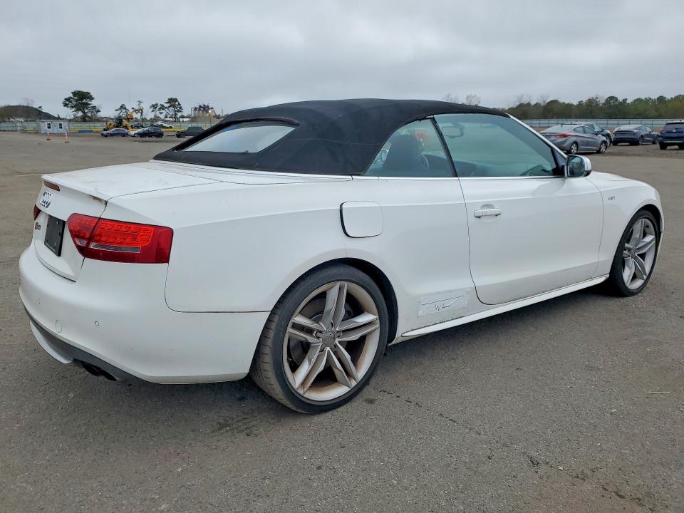 Aukcja sprzedaży 2011 Audi S5, vin: WAUCGAFH0BN000465, numer aukcji: 51719376