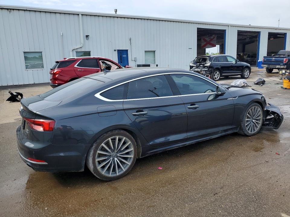 2018 Audi A5 მანქანა იყიდება აუქციონზე, vin: WAUCNCF55JA070105, აუქციონის ნომერი: 50813676