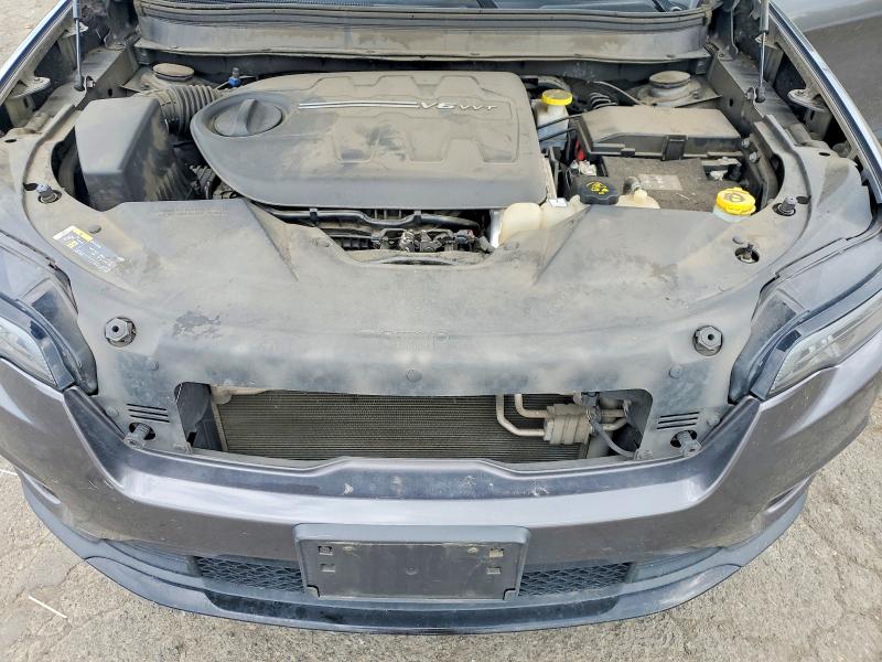 51635036 :رقم المزاد ، 1C4PJMLX8LD515448 vin ، 2020 Jeep Cherokee مزاد بيع