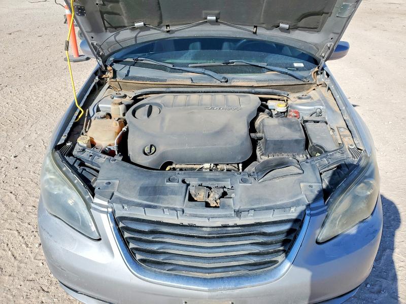 Продажа на аукционе авто 2014 Chrysler 200, vin: 1C3CCBBG8EN159504, номер лота: 49466736