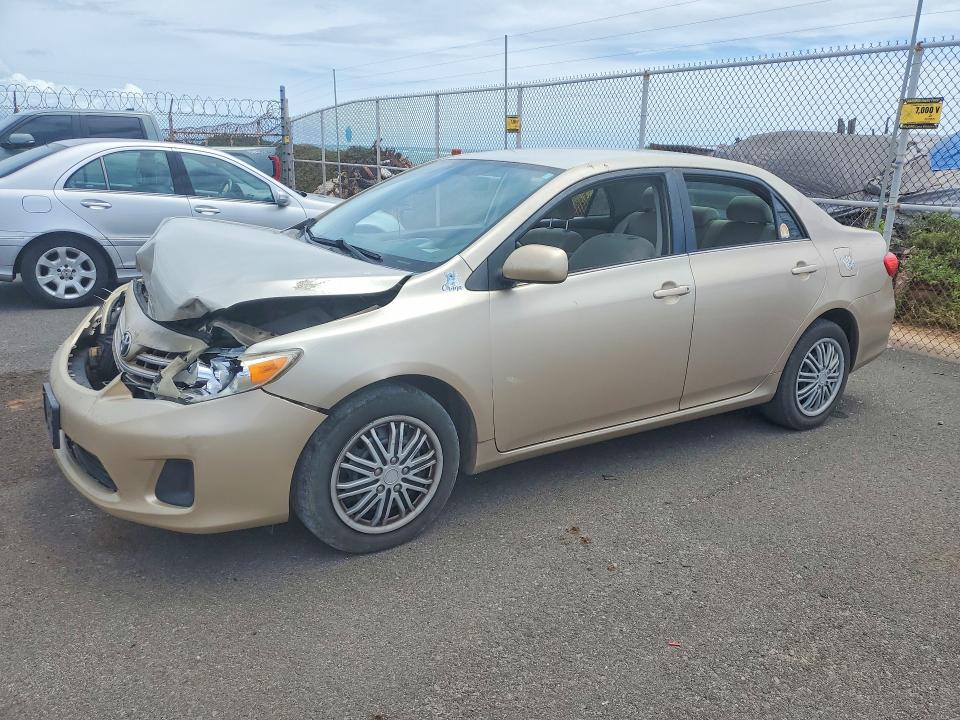 49155196 :رقم المزاد ، 2T1BU4EE0DC040115 vin ، 2013 Toyota Corolla مزاد بيع