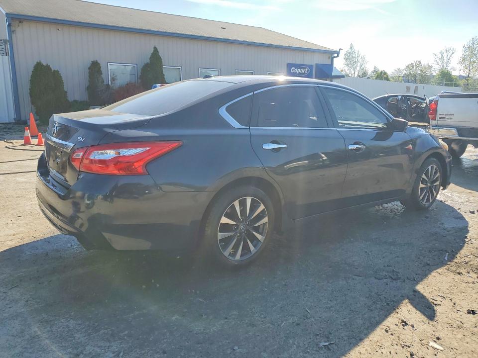 48975656 :رقم المزاد ، 1N4AL3AP6HC280015 vin ، 2017 Nissan Altima مزاد بيع