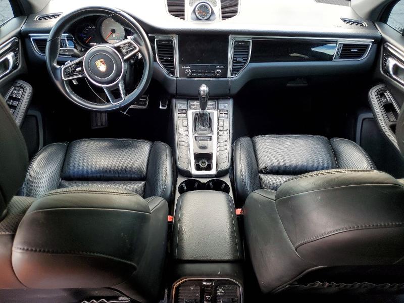 Auction sale of the 2017 Porsche Macan, vin: WP1AB2A52HLB16149, lot number: 49077016