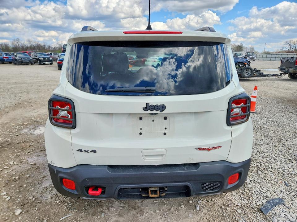 Продажа на аукционе авто 2018 Jeep Renegade, vin: ZACCJBCB9JPH26759, номер лота: 48803176