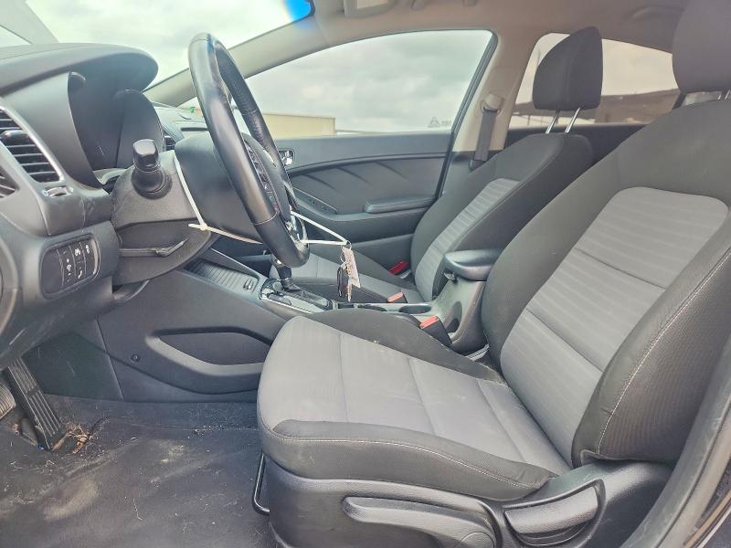 48828166 :رقم المزاد ، 3KPFL4A70HE024354 vin ، 2017 Kia Forte مزاد بيع