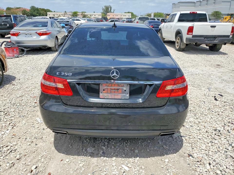 Продажа на аукционе авто 2011 Mercedes-benz E, vin: WDDHF5GB5BA372748, номер лота: 50487086