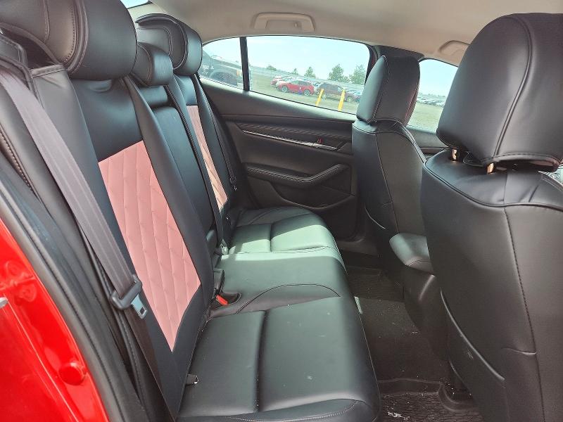 Продажа на аукционе авто 2019 Mazda 3, vin: JM1BPBAM6K1115331, номер лота: 50116536